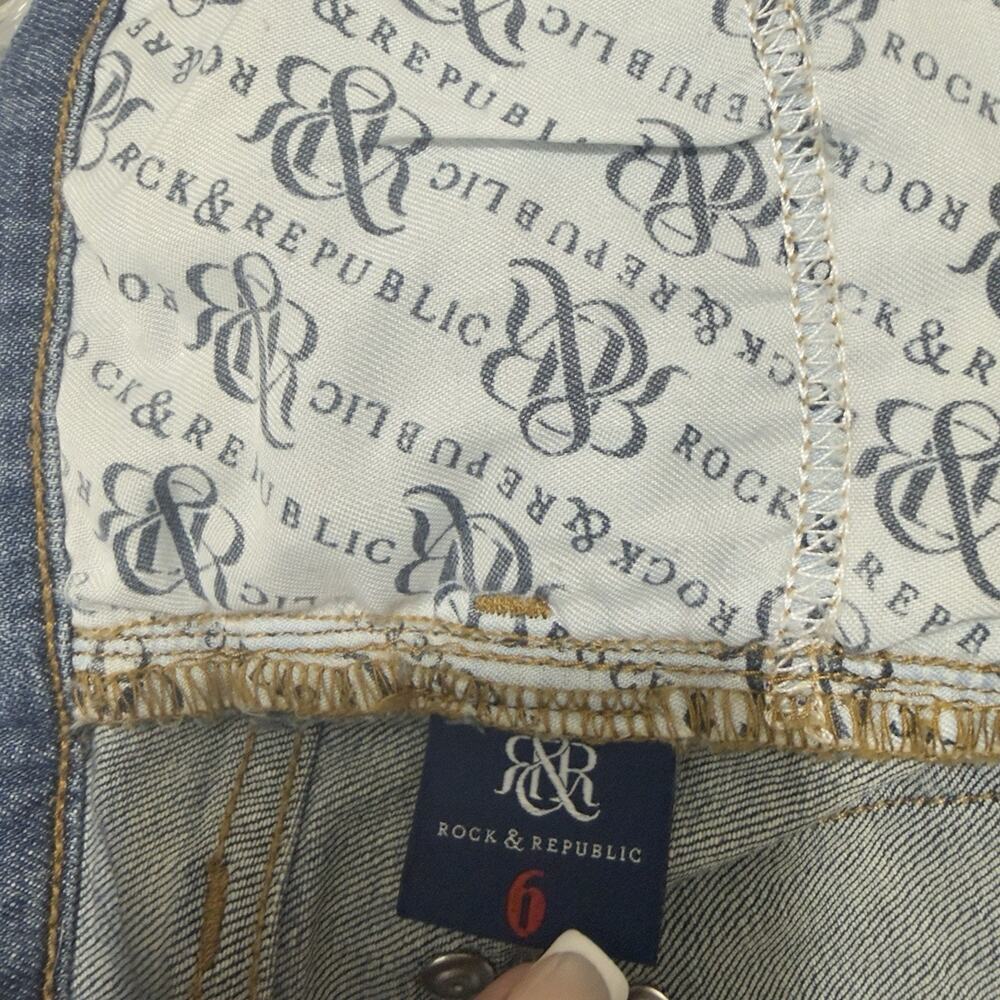 Rock & Republic Bumpershoot Denim Shorts Frayed Hem Women’s Size 6 Mid Rise - Picture 11 of 12